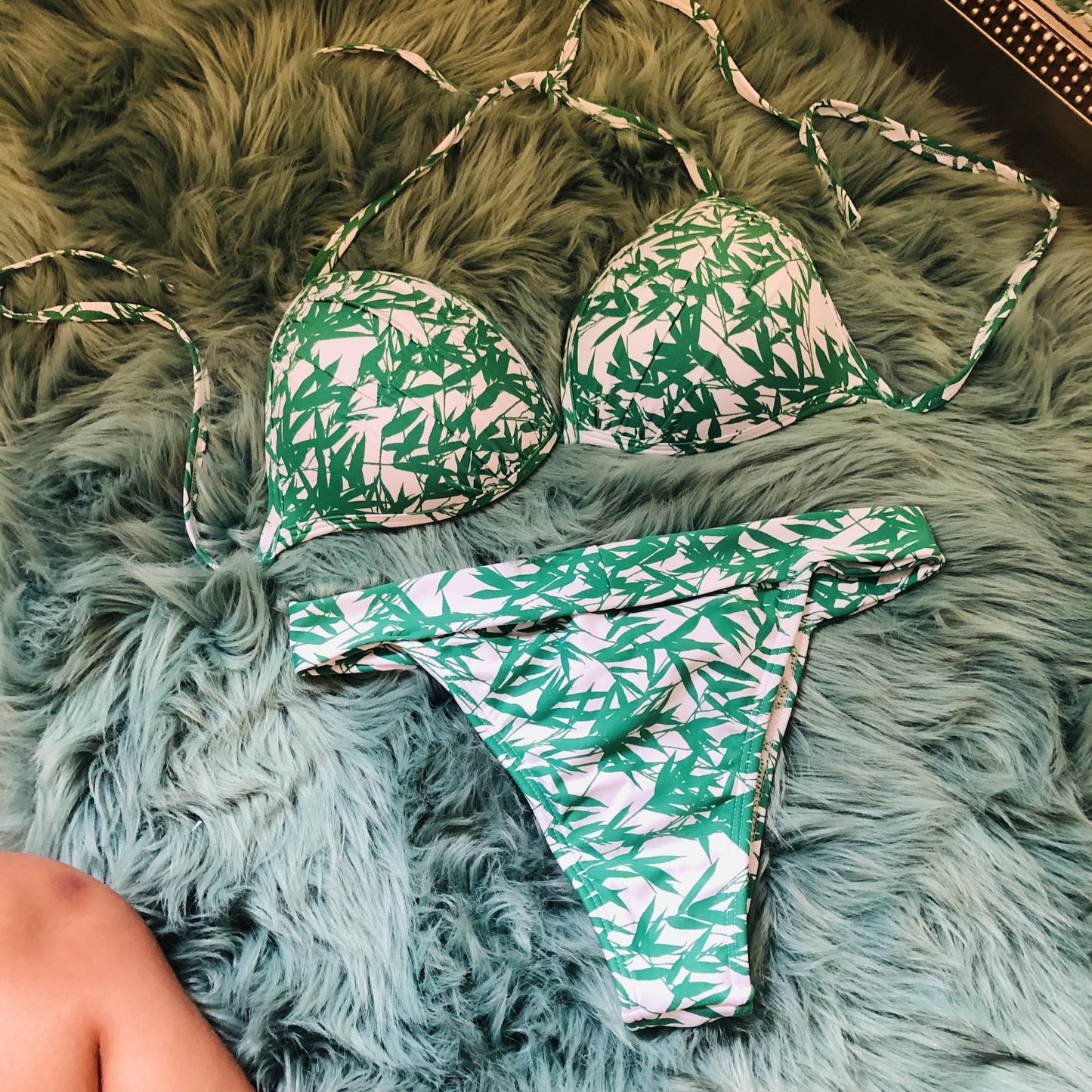 Leaf me here two piece