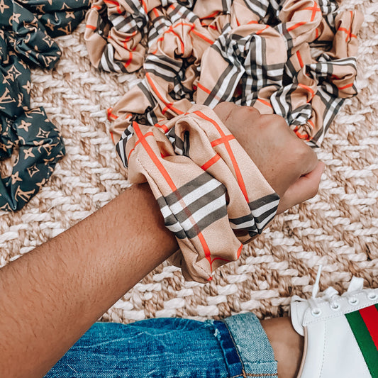 Plaid Scrunchie